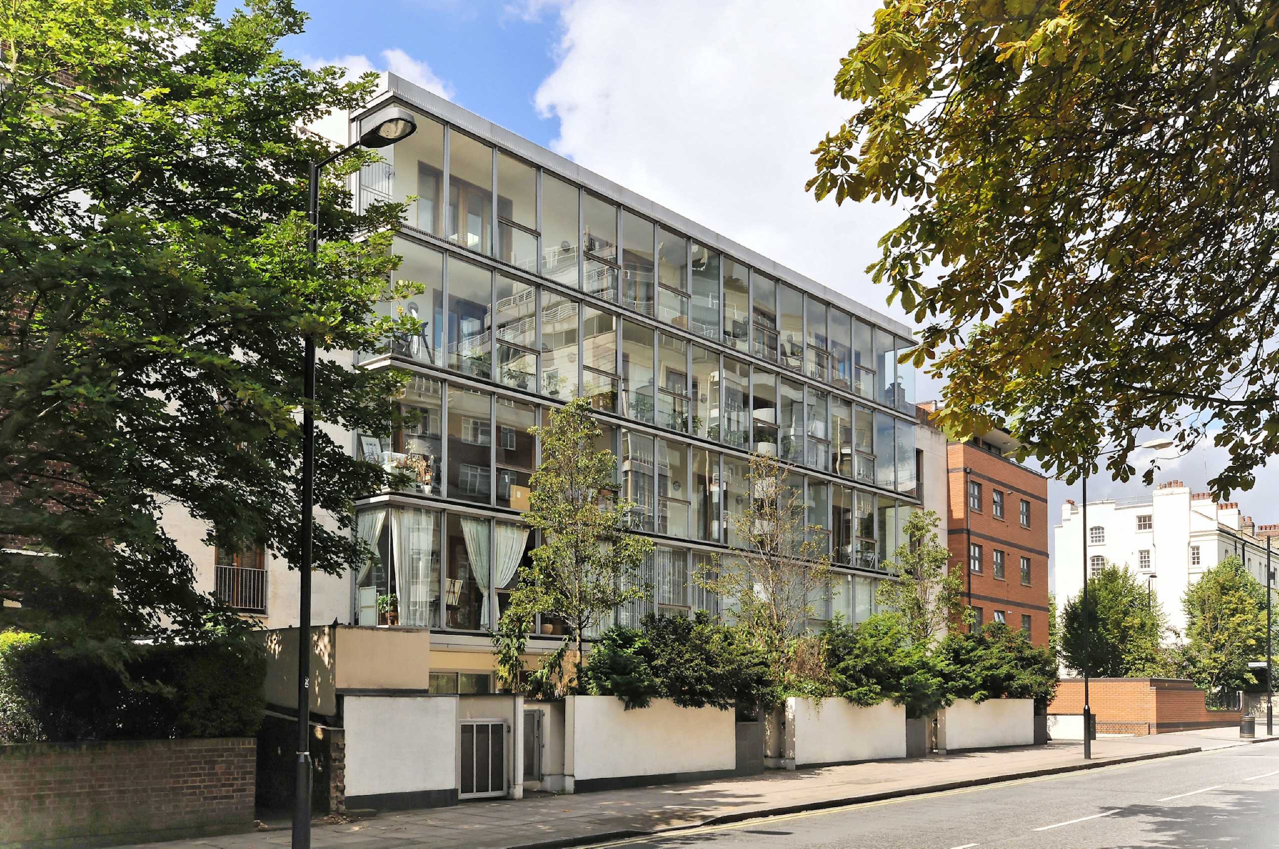 Gallery for The Galleries, 9 Abbey Road, NW8