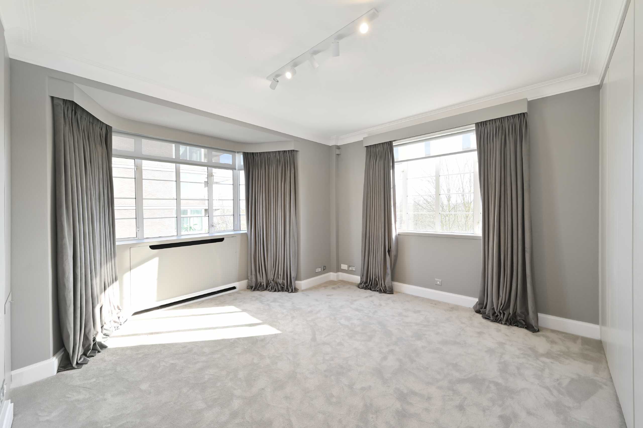 Gallery for St James Close, Prince Albert Road, NW8