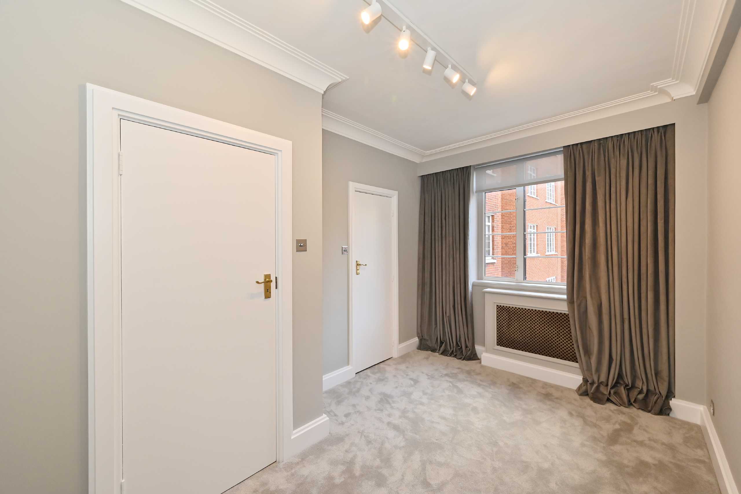 Gallery for St James Close, Prince Albert Road, NW8