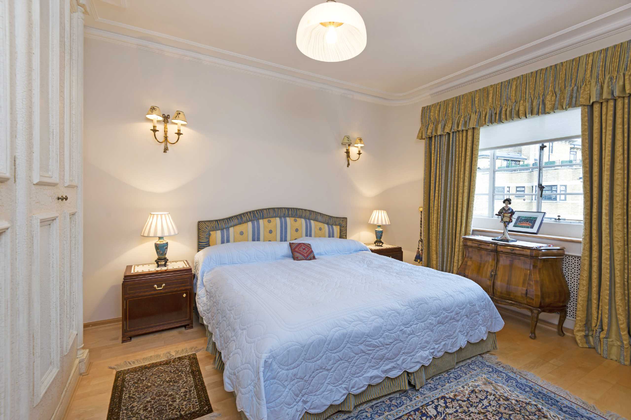 Gallery for Stockleigh Hall, St John’s Wood, NW8