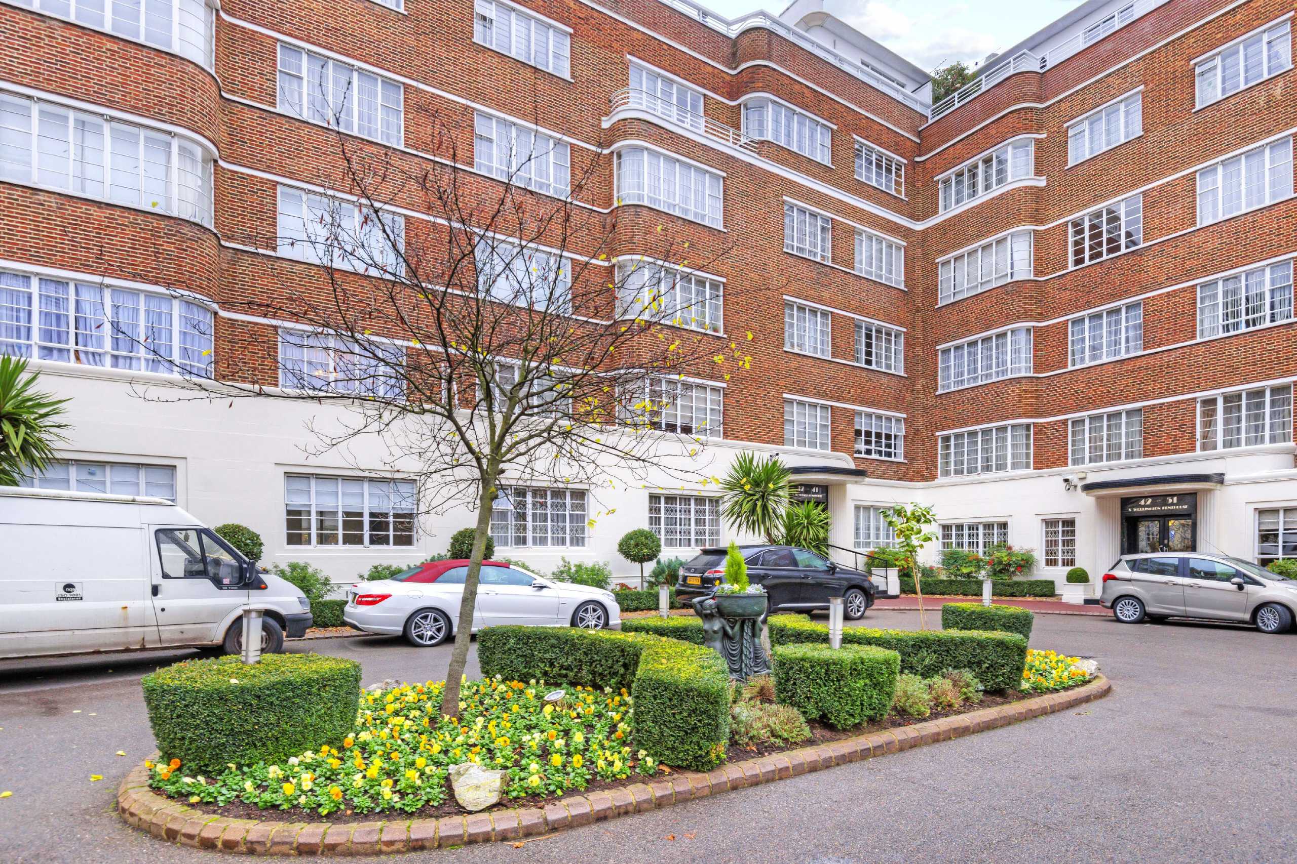 Gallery for Stockleigh Hall, St John’s Wood, NW8