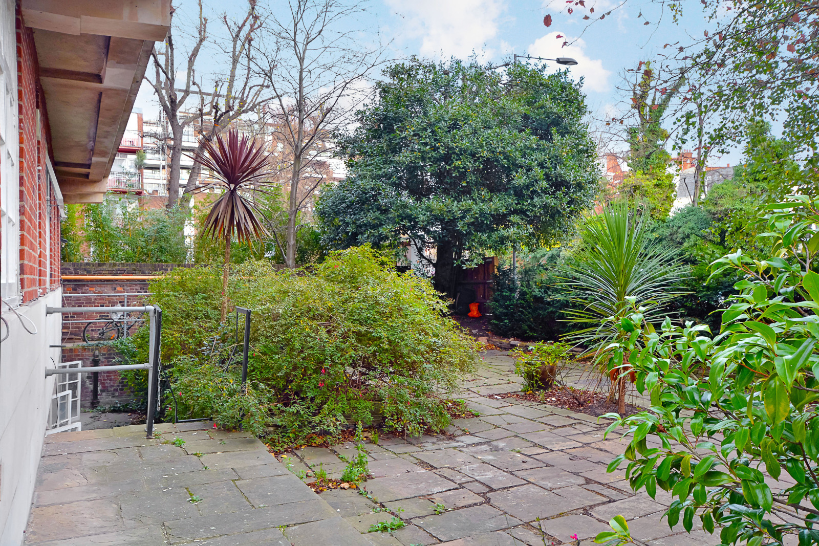 Gallery for Melina Court, Grove End Road, NW8